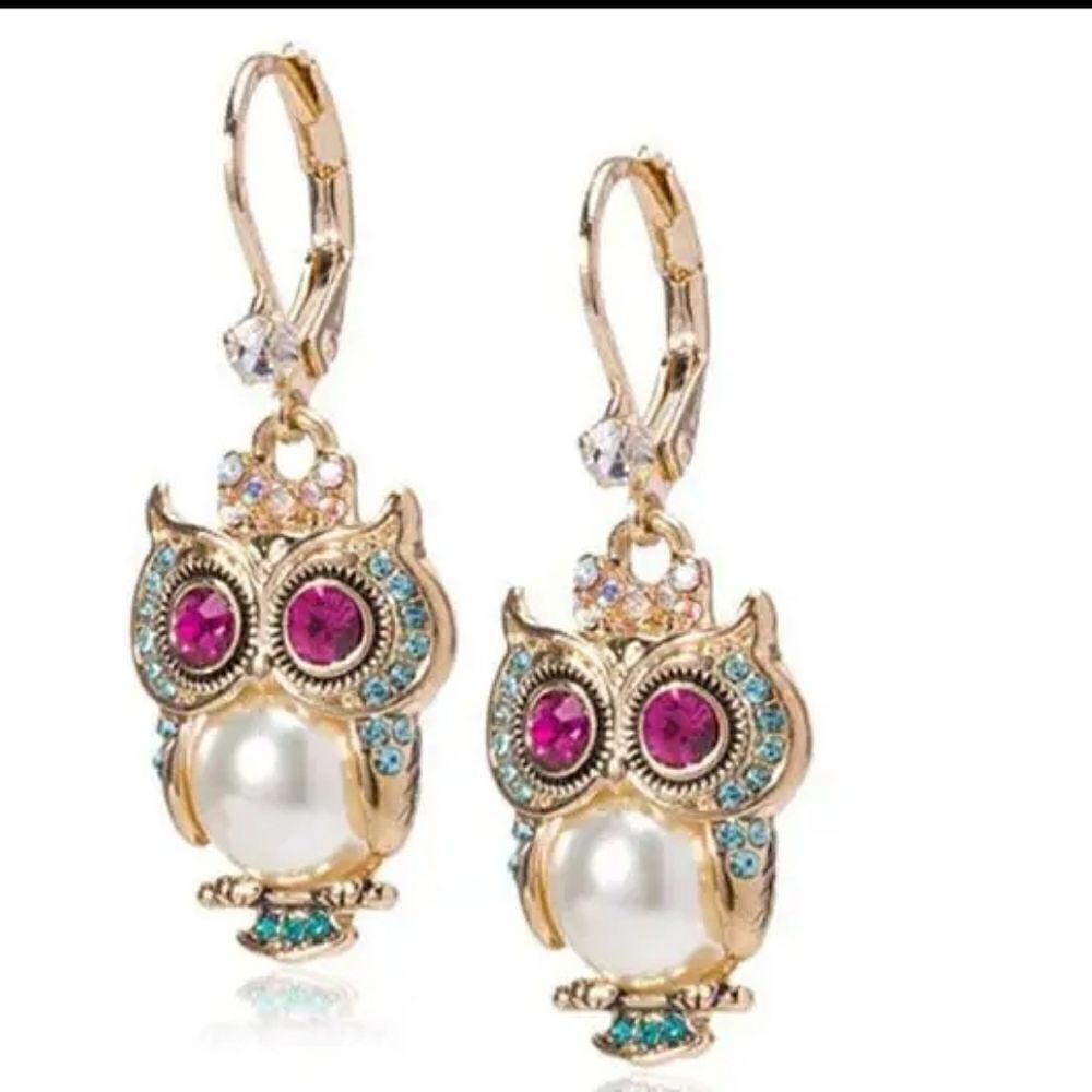 Pearl And Zircon Embedded Owl Dangle Earrings